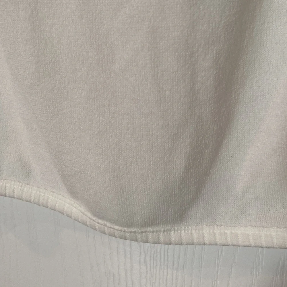 Style rack Sz S Cream double V-neck lightweight sweater NWT